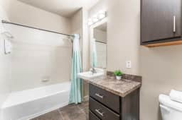 Fun SoCo 1BR King Suite w/ GymPickleballLaundry - Image 4