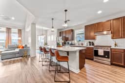 Close to CotA & Downtown | Cozy & Luxe | 4BR - Image 4