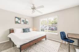 Bright 2BR King Suite w Gym& close to Downtown - Image 3
