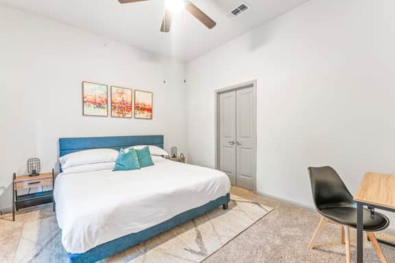 Homey 2BR suite close to Downtown w/ fast WiFi - Image 2