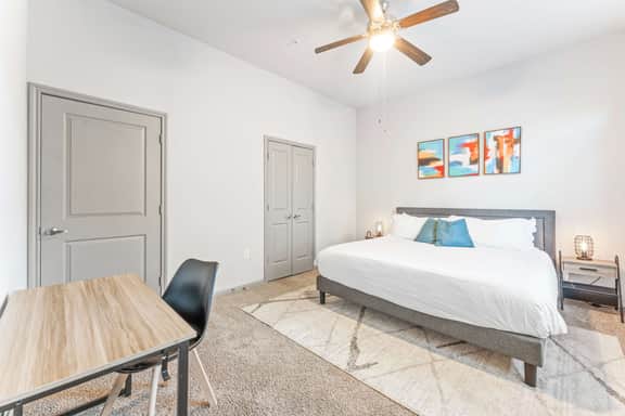 Homey 2BR suite close to Downtown w/ fast WiFi - Image 3