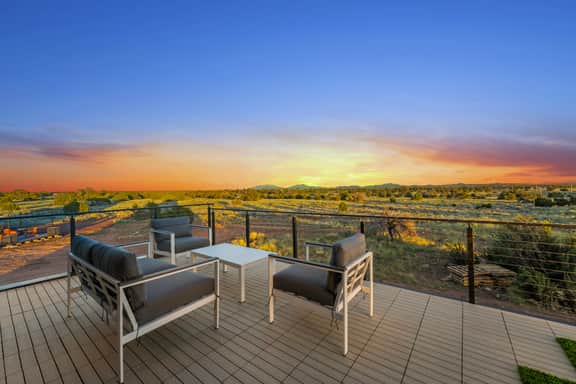*NEW* Luxe Desert Retreat | Near GrandCanyon S Rim - Image 2