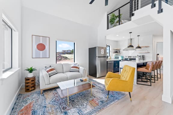 *NEW* Luxe Chic Tiny Home | Near GrandCanyon S Rim - Image 1